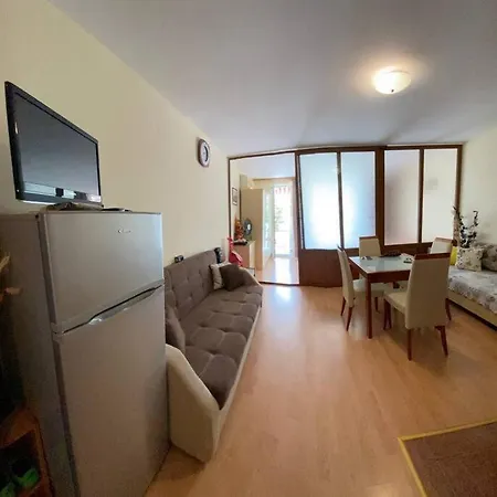 студия большая форт нокс панорама Apartamento Sveti Vlas
